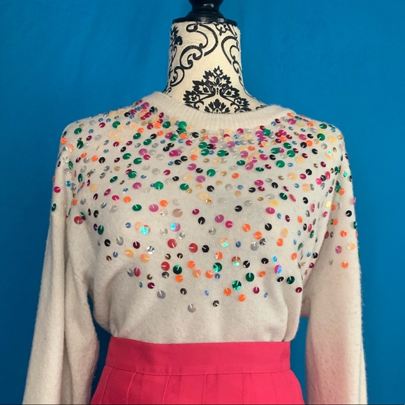 Sweaters - Sparkly cream sweater